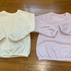 UNIQLO モコモコトップス　サイズ140
