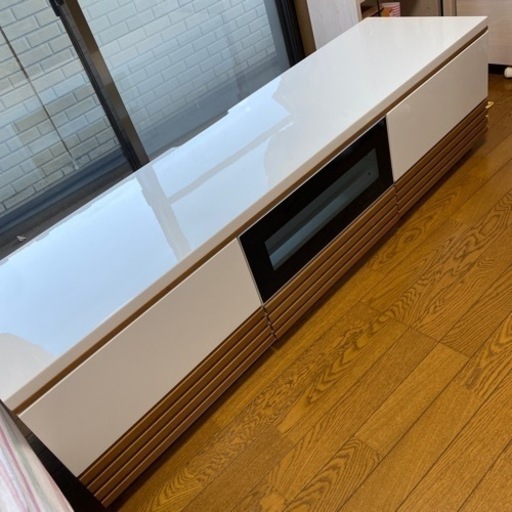 テレビボード　テレビ台　白　