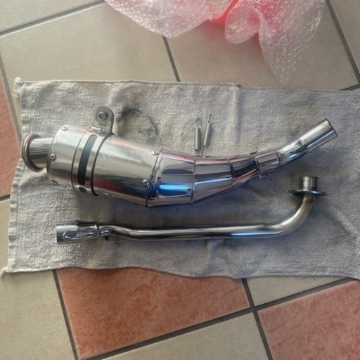 お話中)Z50J モンキー極太マフラー100パイ！アルミサイレンサー中古