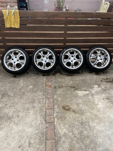 15インチ　タイヤ　ホイール　タイヤ　バリ山