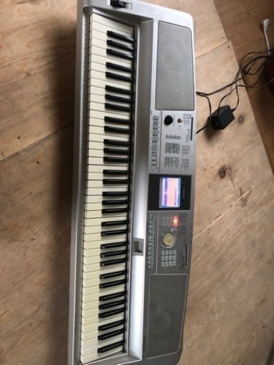 【中古】YAMAHA DGX-305