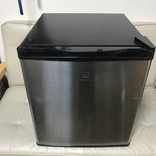受付終了【2015年製】ワンドア冷蔵庫 Electrolux