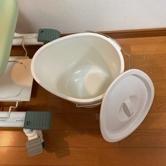 介護用風呂椅子（キャスター付）の画像