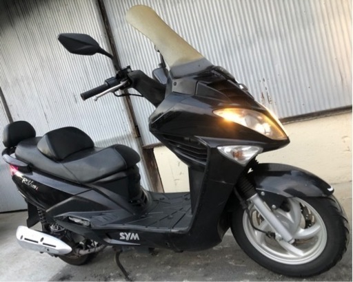 売れました！ 動画有り 原付2種 SYM RV125i ステップ広くて荷物置けます。買い物にも便利。ツーリングにも。