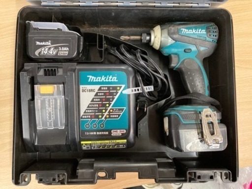 マキタ  充電式インパクトドライバー  TD133D