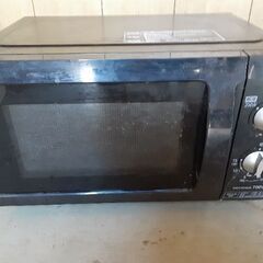 ☆値下げ　中古　アイリスオーヤマ　電子レンジ　2019年製　ブラック