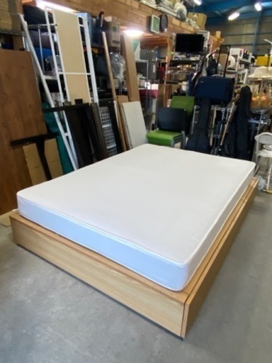 激安ダブルベッド!!フレーム＆マットレス!!格安自社配送もご相談ください!!