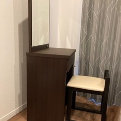 ドレッサー　コンパクト　ブラウンの画像