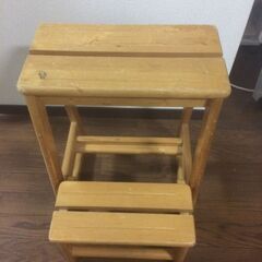 【無料】木製の脚立