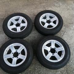 ジムニー用スタッドレスタイヤ4本　175/80R16の画像