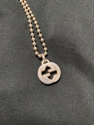 GUCCIネックレス