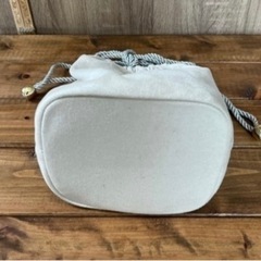 【スナイデル】美品　多用途巾着型　肩掛け　斜め掛けOK！早い者勝ちです！の画像
