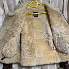 「お話中😊」フライトジャケットB-3の画像