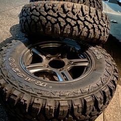 ジムニータイヤホイール付きの画像