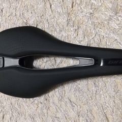 ロードバイク サドル GIANT FLEET SL NUMEN+...