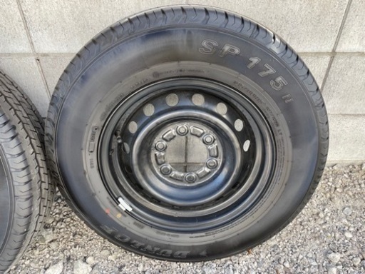 ハイエース　新車外し　6型　4WD ワイドバン　タイヤホイール　ホイールカバー　セット