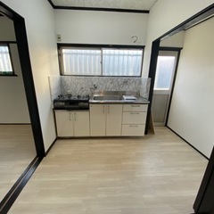 【初期費用0円！】初芝駅徒歩6分、敷礼ゼロに広々リビングです♪ - 賃貸（マンション/一戸建て）