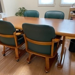 中古ダイニングテーブルセット( 大きいサイズ)の画像