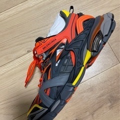 【大幅値下げ！】【新品未使用】バレンシアガ　スニーカー　track2の画像