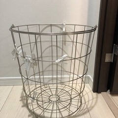 【お渡し者決定しました】ランドリーバスケット ワイヤー 洗濯籠