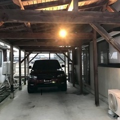敷礼初月家賃なし　ペット可住みながらDIY可　三条戸建賃貸　屋根付駐車場2台　駐車場からキッチン直通ドア有 − 新潟県