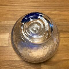 【あげます】藍色が入った清涼感ある　ガラス片口の画像