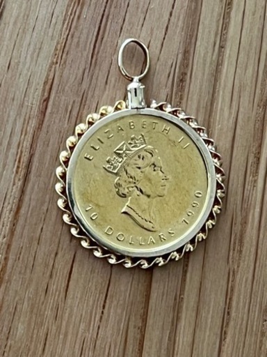 純金メイプルリーフ金貨1／4オンス　K18ペンダント枠