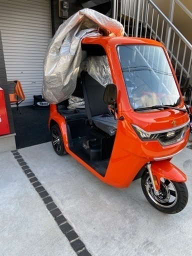EVトゥクトゥク　オレンジ　新品　未乗車