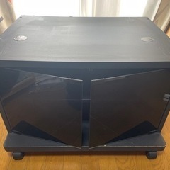 テレビ台（天板の幅：68cm／奥行：49cm）