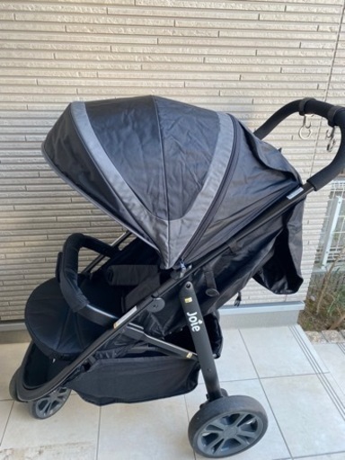 美品！joie ベビーカー　ライトトラックス　3輪　バギー