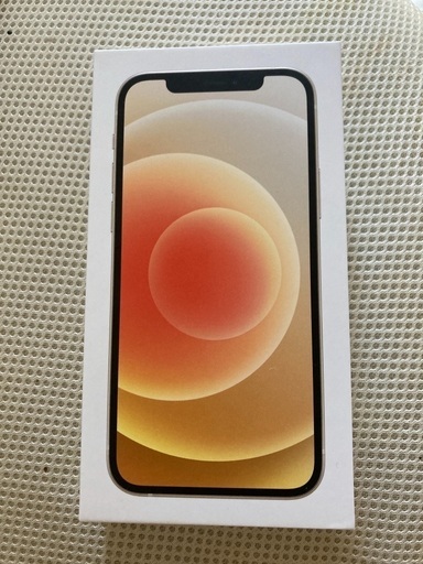 最安　iPhone12 64GB