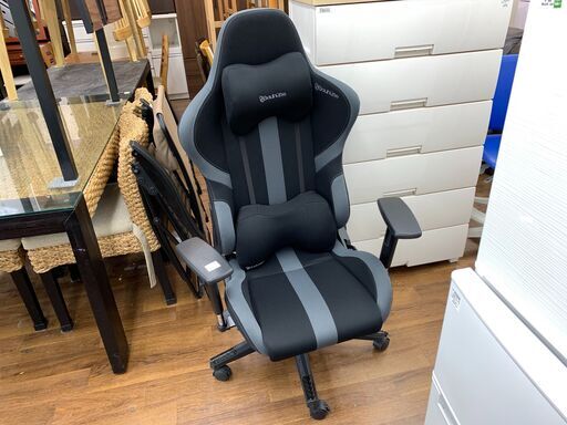Bauhutte（バウヒュッテ）ゲーミングチェア