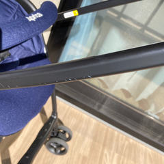 アップリカ　カルーンエアー　ベビーカー　AB 軽量3.9Kg おまけつきの画像