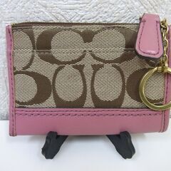 COACH コインケース シグネチャー ピンク×ベージュ コーチ キーケース 小銭入れ 西岡店の画像