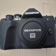 取り引き終了【4月いっぱいまでの出品】 OLYMPUS OM−D...