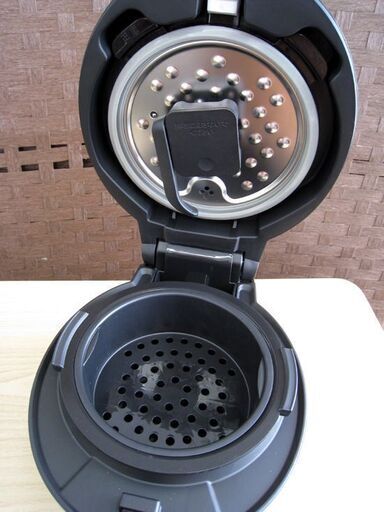 ☆ 美品 SHARP ヘルシオ ホットクック 2019年製 KN-HW10E 1〜2人用 1.0L 水なし 自動調理鍋 無線LAN対応 ブラック 黒 シャープ 札幌 東区 北20条店