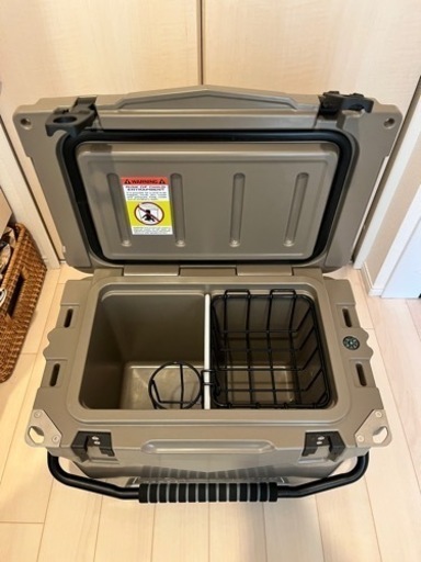 ドベルグ×アイスランド クーラーボックス20QT DVERG×ICELAND ハードクーラー 約19L 保冷 バーベキュー キャンプ 