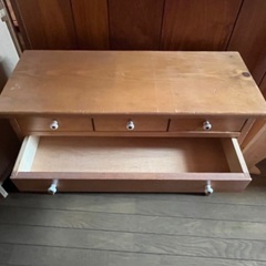 カントリー収納棚