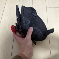 サドルバッグ＋テールライトの画像