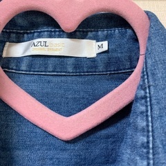 ◆AZUL by moussy デニムシャツの画像