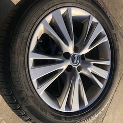レクサスRXタイヤ　235 55R19の画像