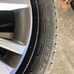 レクサスRXタイヤ　235 55R19の画像