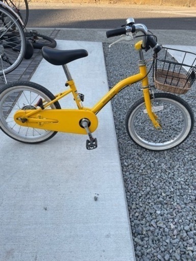 子供自転車　16インチ
