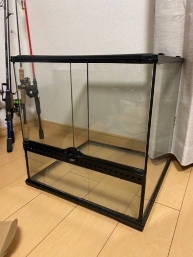 グラステラリウム　爬虫類ケージ