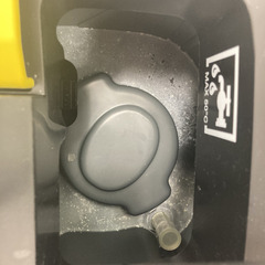 ケルヒャー カーペットリンスクリーナー Puzzi 8/1 C 使用回数1回 KARCHERの画像