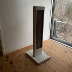 猫　爪研ぎホルダー　山崎実業　元値4,980円の画像