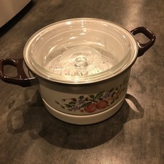 【未使用】ホーロー鍋の画像