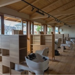人間関係が良くイキイキ働ける岡崎の美容室・正社員大募集【ヘアルーチェ本店】の画像