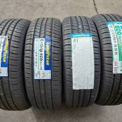 未使用品　215/60R16　4本　グッドイヤー　クラウン、オデッセイ