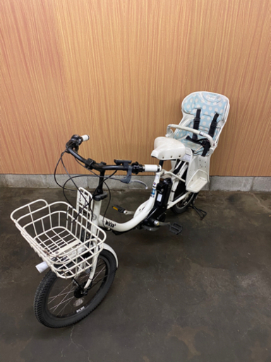純正カゴ付き‼️ 子供乗せ‼︎ 電動自転車 BRIDGESTONE ビッケ 20 二人乗り 白 容量最大バッテリー付き‼︎ 配送◎